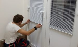 Установка рулонных жалюзи в Ярославле